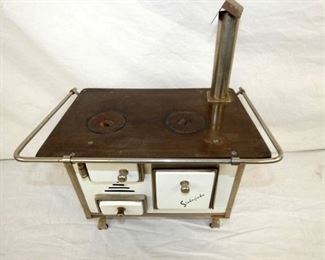 VIEW 3 14X13 SALESMAN SAMPLE COOKSTOVE 