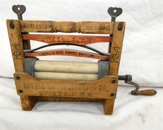 VIEW 2 OTHERSIDE SALESMAN WRINGER 