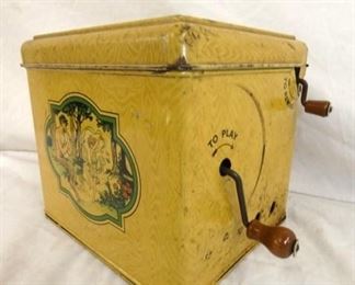 VIEW 2 CLOSEUP EARLY ROLLER ORGAN 