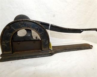 GRISWOLD TOBACCO CUTTER 