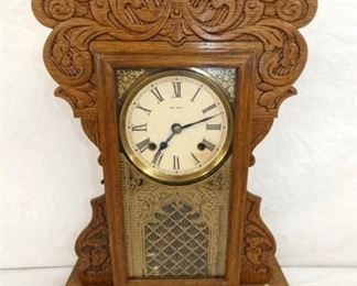 OAK NEW HAVEN MANTEL CLOCK 