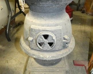 EARLY CAST POT BELLY STOVE 