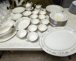 LENOX CHINA 