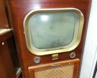 EARLY 1950'S TELEVISION 