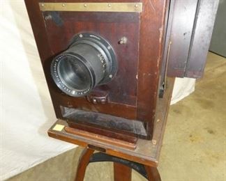 VIEW 2 CLOSEUP EARLY SLIDE CAMERA 