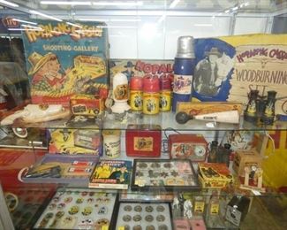 GROUP PICTURE HOPALONG CASSIDY TOYS 