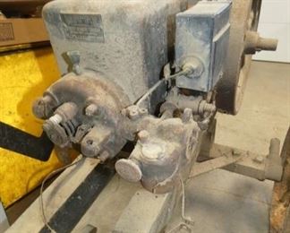 VIEW 3 HIT & MISS ENGINE 