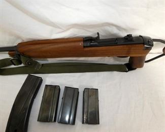 VIEW 4 CLOSE UP US CARBINE 30 CAL. 