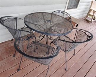 5 piece metal patio set.