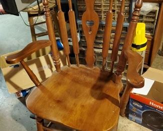 set of 6 dining chairs, includes 2 captain's chairs and four armless chairs.