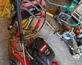 Quantum pressure washer.