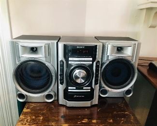 Sony radio, CD player, works well