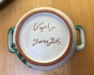 Signed Garagos