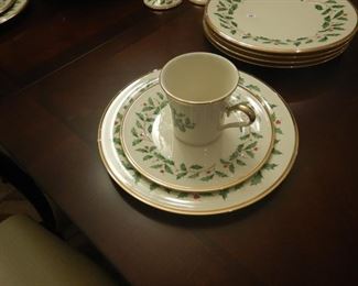 Lenox Holiday china.  Nice selection of plates, cups and saucers