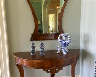 Demi-lune Console with Mirror (pr)