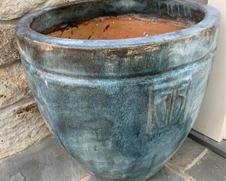 Chinese Style Patio Pot