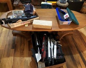 Tripods, lights, lamps