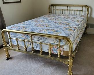Atq Full Brass Bed 
