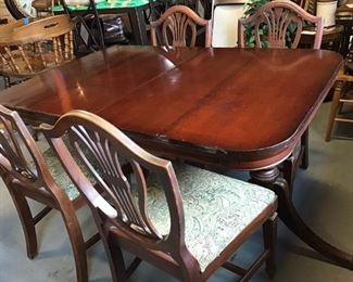 Duncan Phyfe Dining Table Chairs