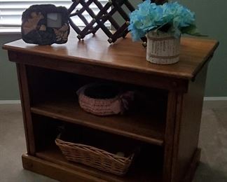 Oak Storage 