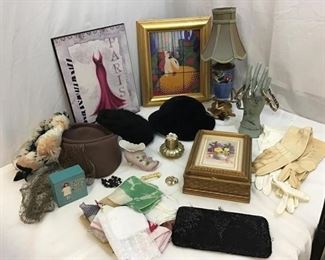 Vtg Womens Hats, Lamp, Vanity Items 