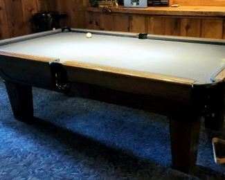 Pool Table, needs re-felting