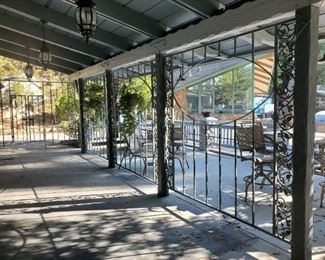 This ironwork is coming out? Want it?