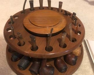 Pipe Stand with 17 pipes