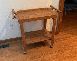 Tea cart with tray  removal