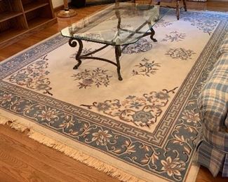 Area wool rug 12 x 8 and glass top coffee table