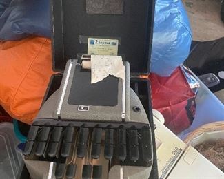 Stenographer 