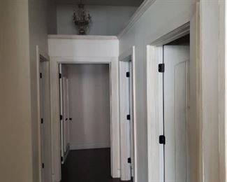 Contents of dressing room area