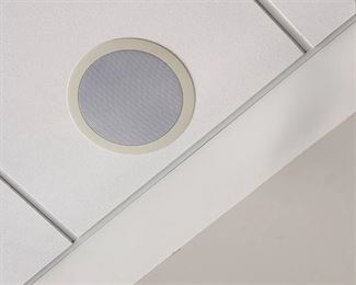 4 speakers in ceiling