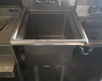 1 compartment sink