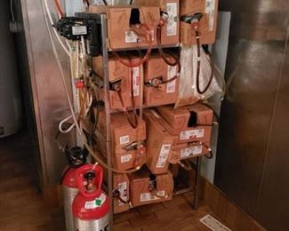 bag in box setup with 2 CO2 tanks