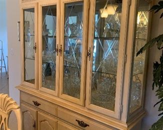 Transitional glass display cabinet