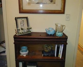 Law library w/bottom drawer