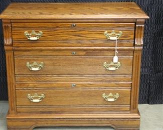 3715- Lexington Chest