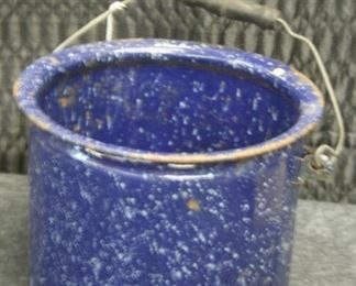 3728- Graniteware Bucket