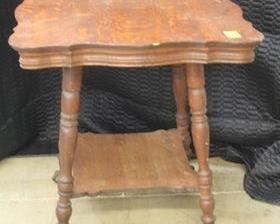 3216- Oak Table w/ Ball and Claw Feet