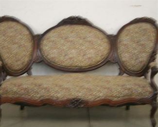3225- Victorian Sofa