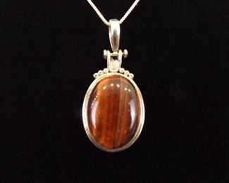 .925 Sterling Silver Red Tigers Eye Cabochon Pendant Necklace
