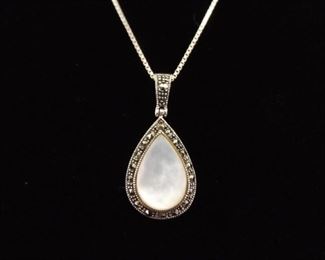 .925 Sterling Silver Art Nouveau Pear Cut Mother of Pearl Pendant Necklace
