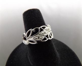 .925 Sterling Silver Diamond Accented Scrolled Ring Size 7

