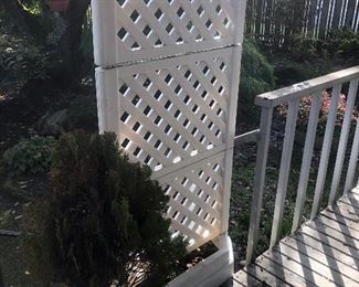 Lattice with planter base