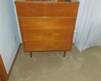 Mid-century dresser 