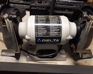 Delta grinder