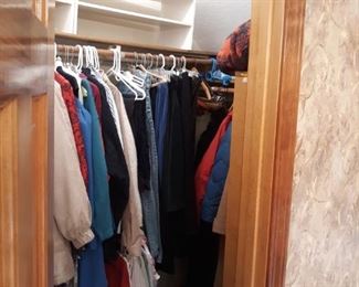 Women's clothing size XL to 2 XL