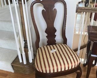Upholstered Accent/Side Chair