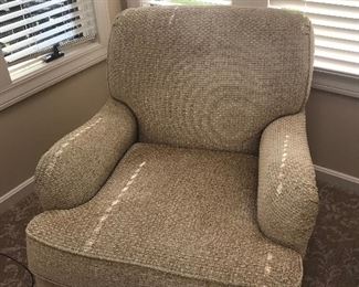 HENREDON "Acquisitions" Arm Chair ( 1 of 2), New